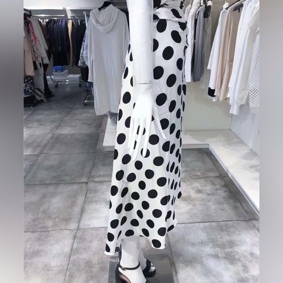 US 2 DOLCE & GABBANA RUCHED POLKA DOT CHIFFON SLEEVE MIDI DRESS NWT - Picture 10 of 14